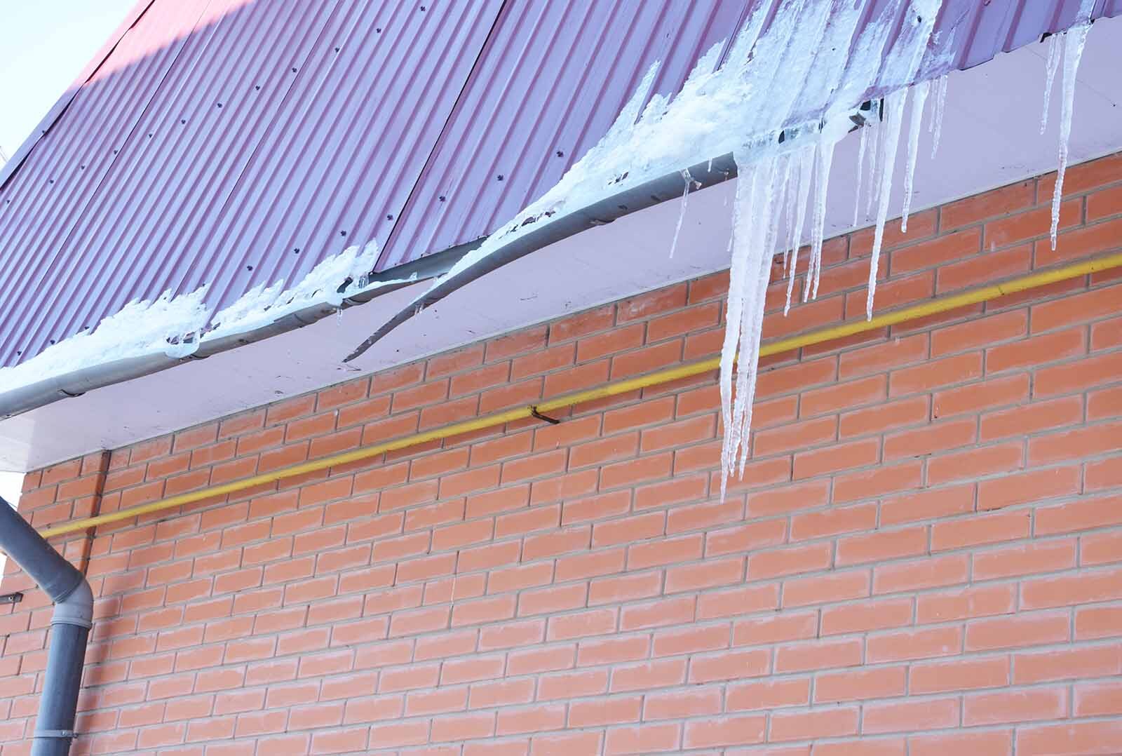 Why Regular Roof Maintenance is Essential in Ontario